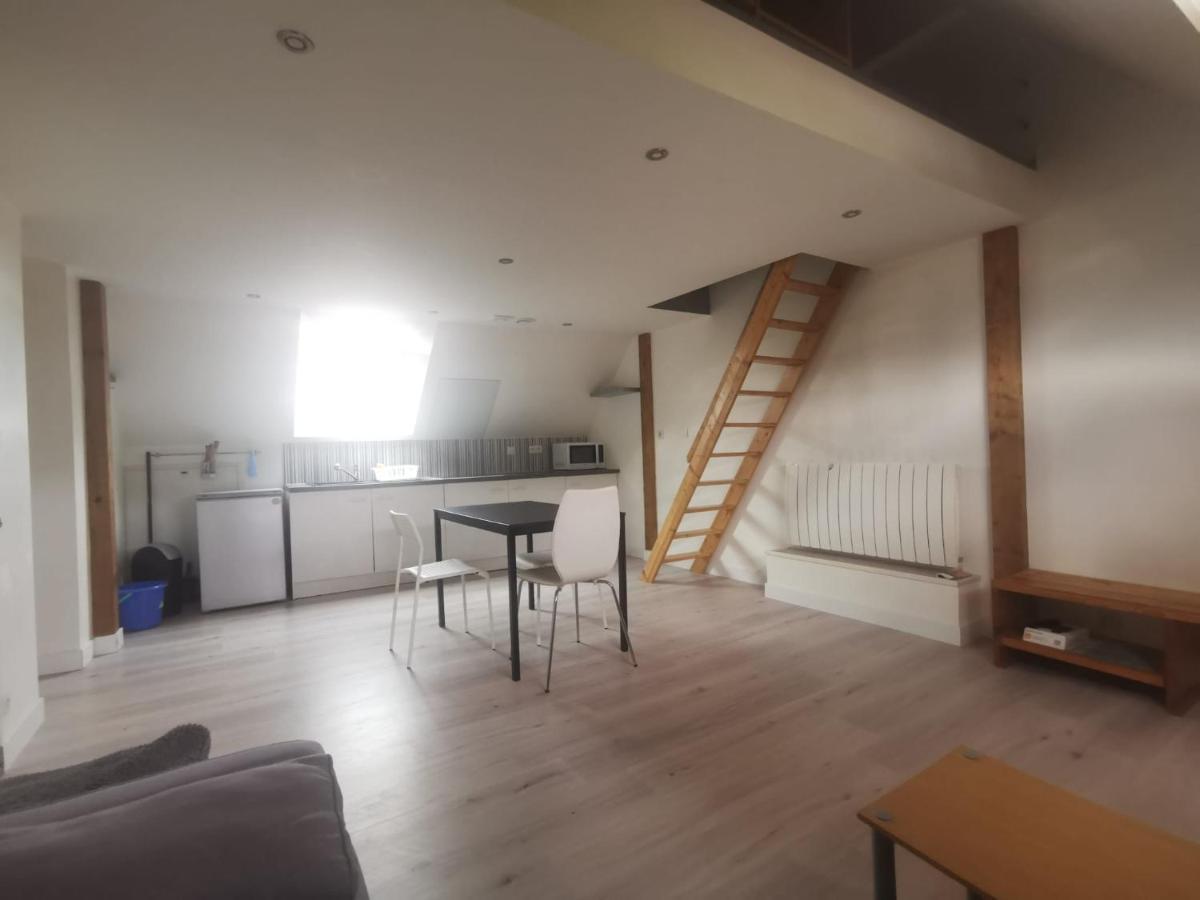 Appartement Mezzanine Aux Portes De Rennes Vezin-le-Coquet Buitenkant foto